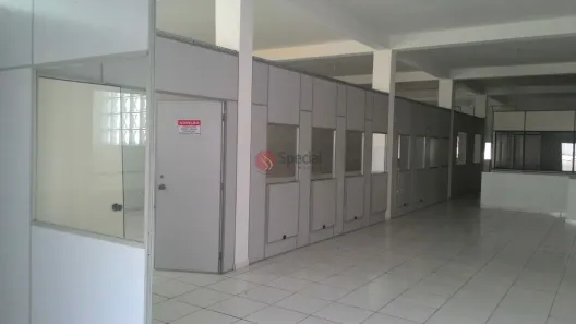Prédio Comercial à venda, 640m² no Itaquera, São Paulo