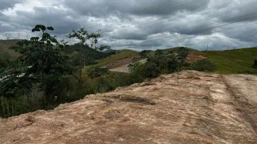 Lote/Terreno à venda, 335m² no Bela Vista, Resende