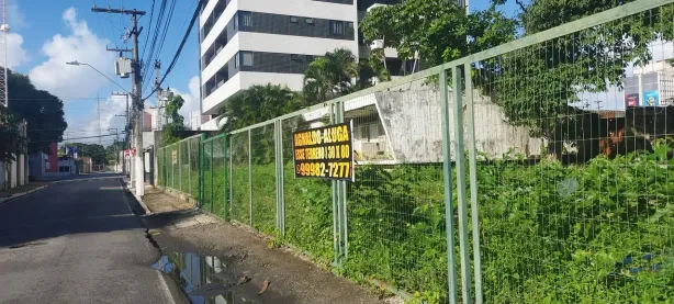 Lote/Terreno para alugar, 2400m² no Farol, Maceió