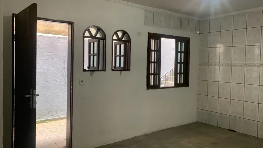 Casa com 2 Quartos para alugar, 70m² no Jardim Alvorada, Santo André