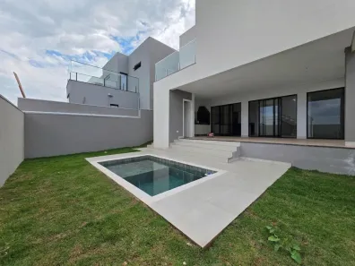 Casa de Condomínio com 3 Quartos à venda, 202m² no Conjunto Habitacional Alexandre Urbanas, Londrina