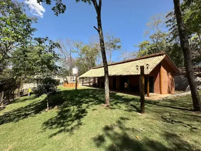 Fazenda/Sítio com 2 Quartos à venda, 135m² no , Hidrolândia