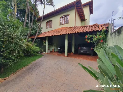 Casa com 4 Quartos à venda, 320m² no Jardim Riacho das Pedras, Contagem