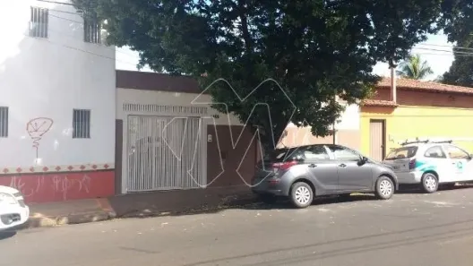 Casa com 2 Quartos à venda, 195m² no Centro, Araraquara