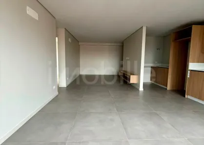 Apartamento com 2 Quartos para alugar, 88m² no Centro, Itajaí