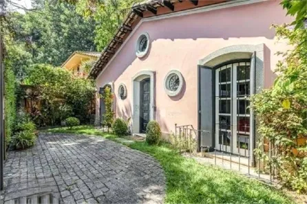 Casa com 3 Quartos à venda, 260m² no Jardim Europa, São Paulo