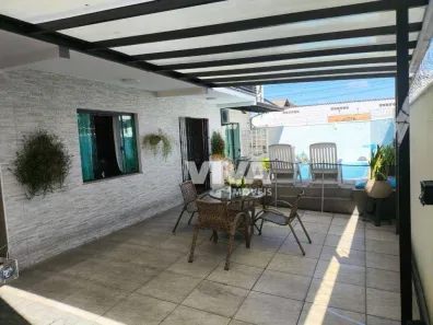 Casa com 3 Quartos à venda, 121m² no São João, Itajaí