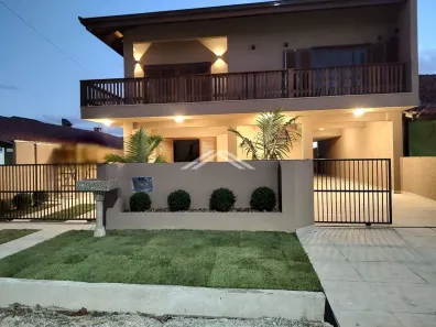 Sobrado com 6 Quartos à venda, 341m² no Bamerindus, Itapoá