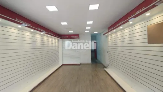 Ponto Comercial para alugar, 72m² no Centro, Taubaté