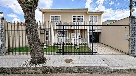 Casa com 4 Quartos à venda, 295m² no Cajuru, Curitiba