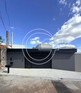 Casa com 3 Quartos à venda, 128m² no Centro, Marília
