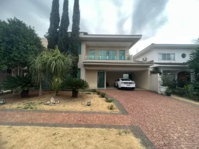Sobrado com 4 Quartos à venda, 1200m² no Jardins Lisboa, Goiânia