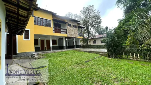 Casa com 6 Quartos à venda, 334m² no Village São Roque, Miguel Pereira