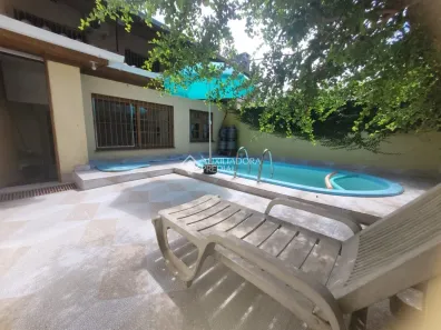 Casa com 3 Quartos à venda, 185m² no Espírito Santo, Porto Alegre