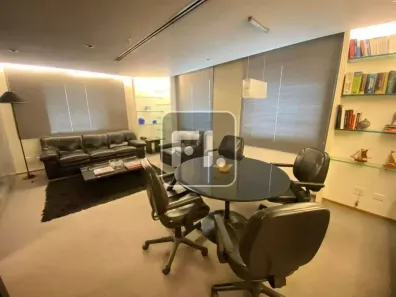 Sala Comercial à venda, 101m² no Vila Olímpia, São Paulo