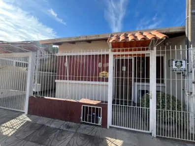 Casa com 2 Quartos à venda, 76m² no Hípica, Porto Alegre