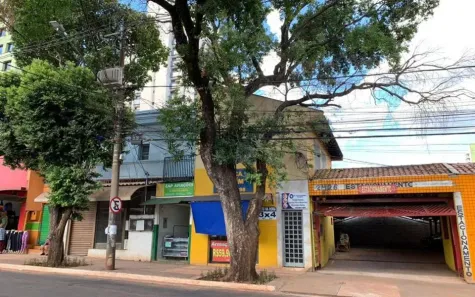 Casa com 2 Quartos para alugar, 10m² no Centro, Campo Grande