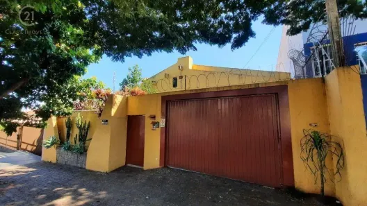 Imóvel Comercial com 3 Quartos à venda, 250m² no Petrópolis, Londrina