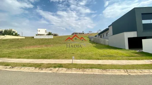 Lote/Terreno à venda, 746m² no Jardim Santa Teresa, Jundiaí