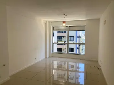 Sala Comercial à venda, 23m² no Icaraí, Niterói