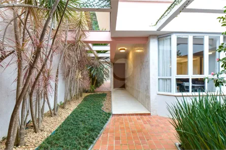 Casa com 4 Quartos à venda, 360m² no Jardim Cordeiro, São Paulo