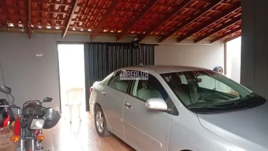 Casa com 2 Quartos à venda, 248m² no Jardim Copacabana, Uberaba