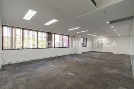 Sala Comercial para venda ou aluguel, 152m² no Cidade Monções, São Paulo