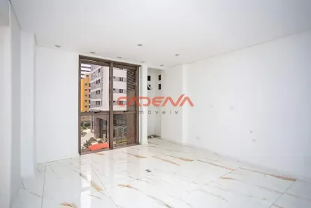 Sala Comercial para alugar, 68m² no Centro, Curitiba