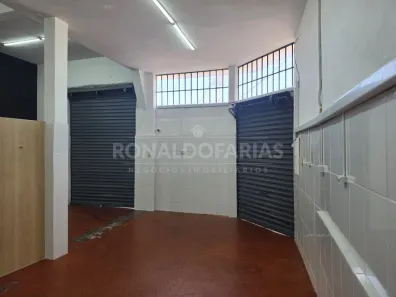 Imóvel Comercial para alugar, 100m² no Interlagos, São Paulo