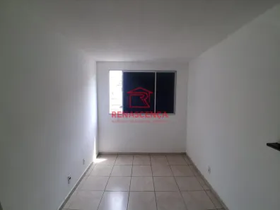 Apartamento com 2 Quartos para alugar, 45m² no Senador Camará, Rio de Janeiro