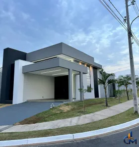 Casa com 4 Quartos à venda, 190m² no Condomínio Belvedere II, Cuiabá