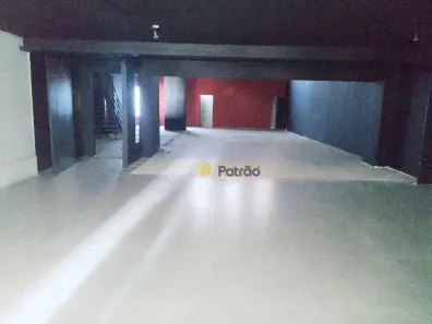 Sala Comercial para alugar, 500m² no Vila Bastos, Santo André