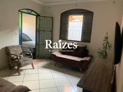 Imóvel Comercial com 3 Quartos à venda, 250m² no Pacaembu, Uberlândia