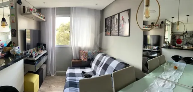 Apartamento com 2 Quartos para alugar, 46m² no Jardim Novo Taboão, São Paulo