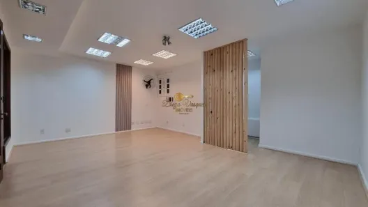 Ponto Comercial à venda, 41m² no Várzea, Teresópolis