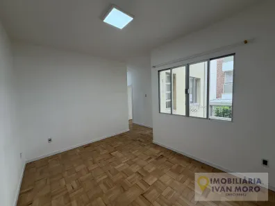 Apartamento com 3 Quartos para alugar, 60m² no Centro, Florianópolis