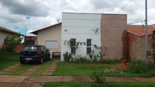 Casa com 2 Quartos à venda, 56m² no Vila Arquelau, Uberaba
