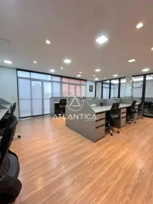 Sala Comercial à venda, 93m² no Centro, Macaé