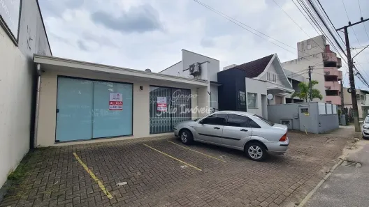Sala Comercial para alugar, 88m² no Centro II, Brusque