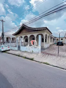 Casa com 4 Quartos para alugar, 160m² no Japiim, Manaus