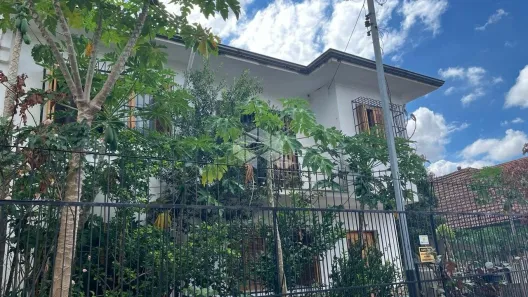 Casa com 4 Quartos à venda, 215m² no Santo Antônio, Porto Alegre
