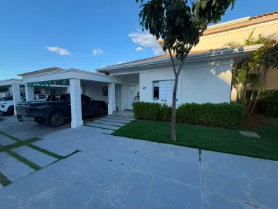 Casa de Condomínio com 3 Quartos à venda, 158m² no Ribeirão do Lipa, Cuiabá