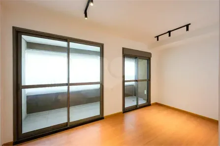 Apartamento com 1 Quarto à venda, 32m² no Vila Gumercindo, São Paulo