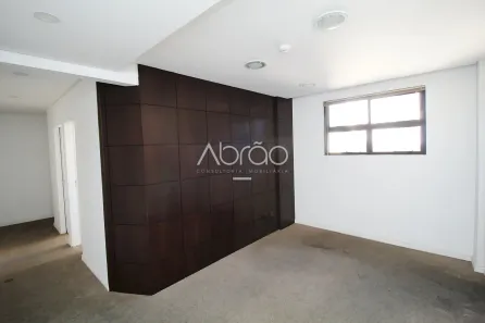 Sala Comercial para alugar, 104m² no Centro, Curitiba