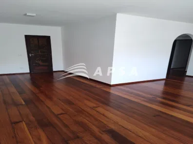 Casa com 4 Quartos para alugar, 189m² no Cosme Velho, Rio de Janeiro