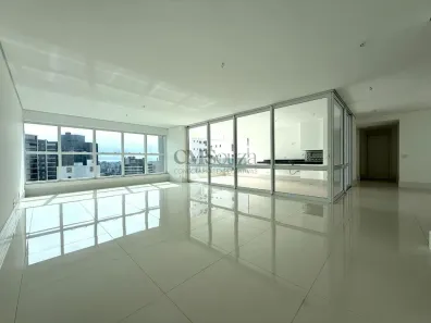 Apartamento com 3 Quartos à venda, 214m² no Gleba Fazenda Palhano, Londrina