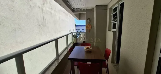 Apartamento com 2 Quartos à venda, 75m² no Barreiros, São José