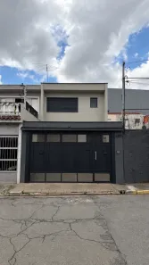 Casa com 3 Quartos para alugar, 170m² no Jardim Aeroporto, São Paulo