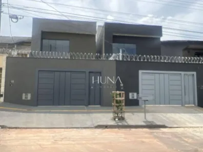 Sobrado com 3 Quartos à venda, 205m² no Jardim Atlântico, Goiânia