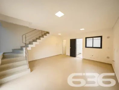 Sobrado com 3 Quartos à venda, 161m² no Bom Retiro, Joinville